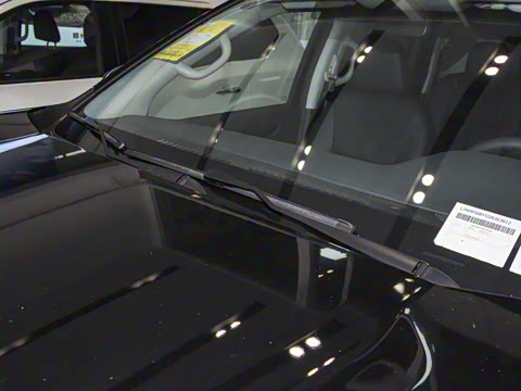 2025�� 2.0T ��������ʿ��