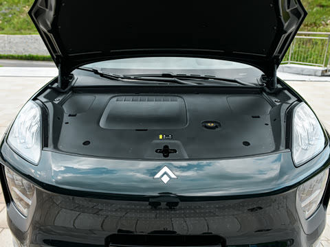 2025�� �Ŀ� 350 Max���������״��