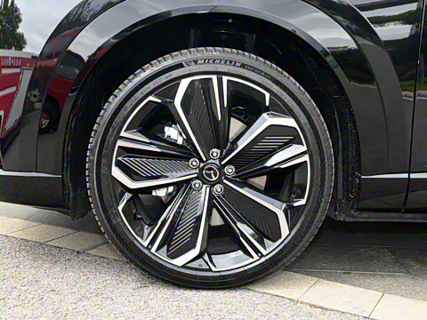 2025�� ����600 Max