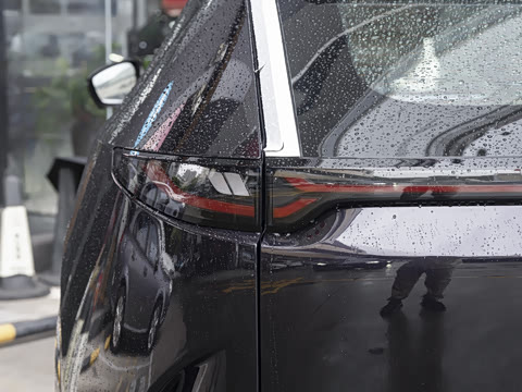 2025�� ����600 Pro