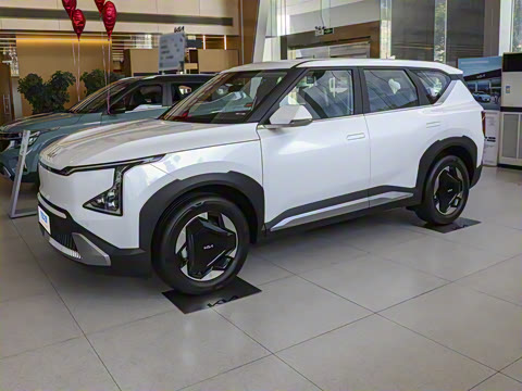 2025�� 720 Light