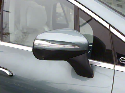 2026�� 500 4MATIC ������