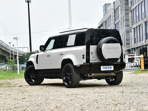 2026�� 110 3.0T X-Dynamic HSE