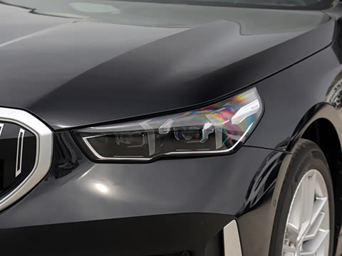 2026�� �Ŀ� 525Li ������װ