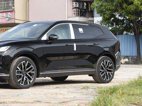 2026�� ������������Plus