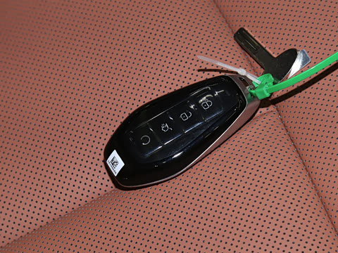 2025�� ������