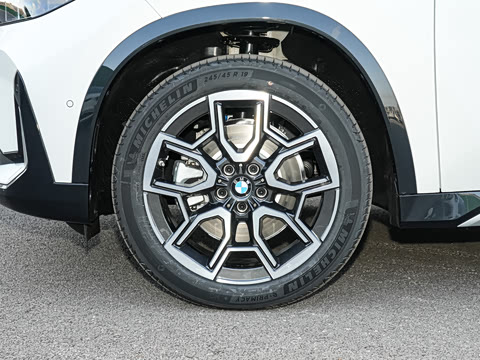 2025�� sDrive25Li X�����װ