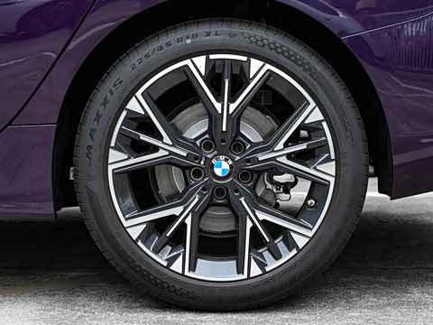 2026�� 225L M�˶���װ