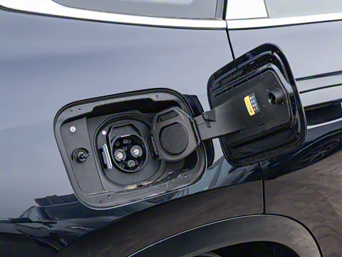 2025�� eDrive25L X�����װ