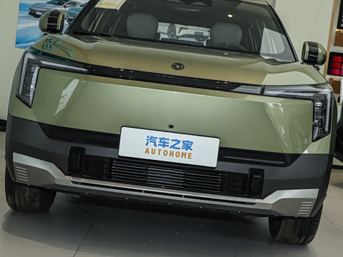 2025�� 401 Ultra