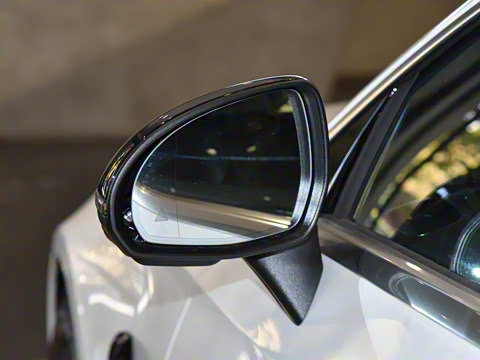 2025�� AMG CLE 53 4MATIC+ ������ܳ�