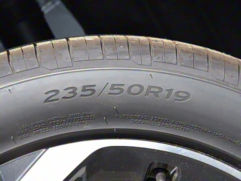 2026�� quattro 45�����ذ� 35TFSI ʱ�ж�����