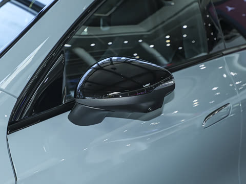 2025�� 300L �����������ǰ�