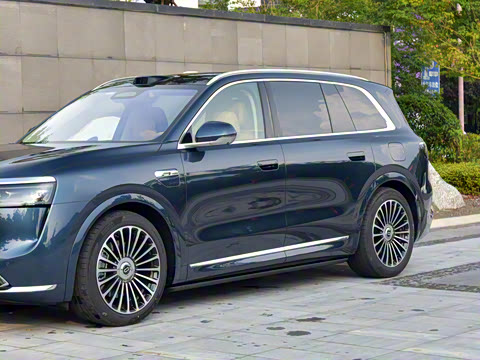 2025�� ���� Ultra ����������