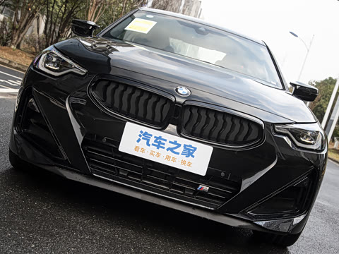 2026�� M240i xDrive