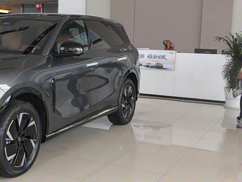 2025�� 215�����