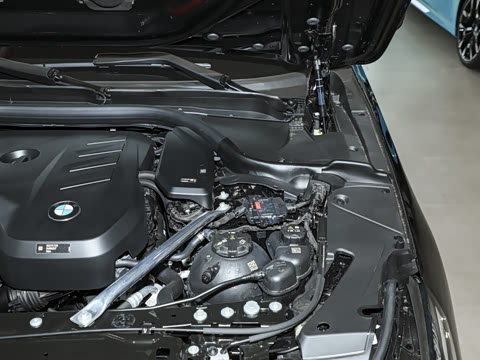2026�� �Ŀ� 530Li xDrive M�˶���װ