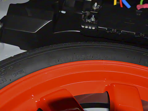 2025�� 2.0T P300 ����90�����ذ�