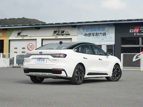 2026  2.0T  EcoBoost  