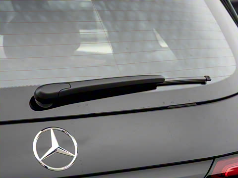 2026�� GLC 260 L 4MATIC ������