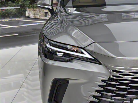 2026�� 350h ����������