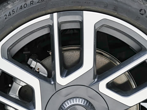 2026�� ��Ȼ�澳�� 100kWh 