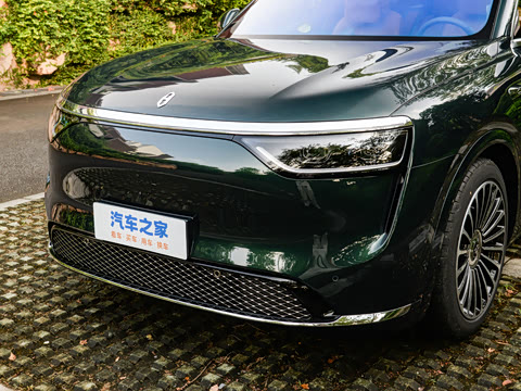 2025�� ���� Ultra ����������