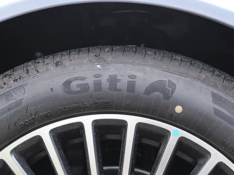 2026�� 2.0TD �Զ���Ӣ 7��