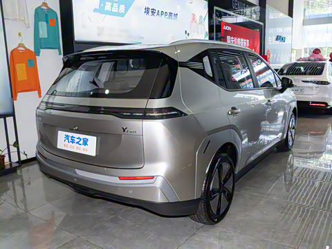 2025�� Plus 430 ������