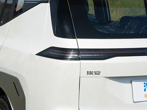 2025�� Plus 430 ������