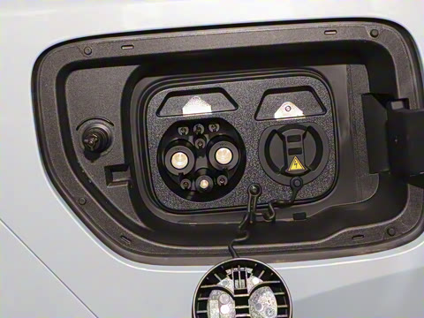 2025�� ����200 Pro