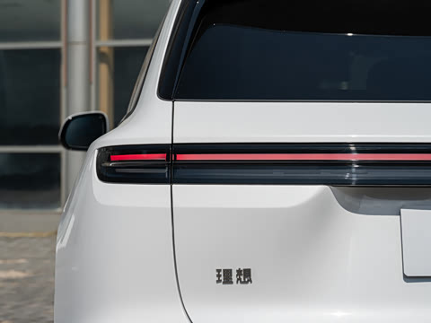2026�� Ultra