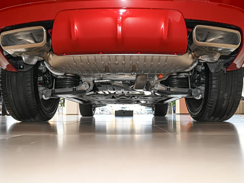 2025�� 400PS Dynamic SE