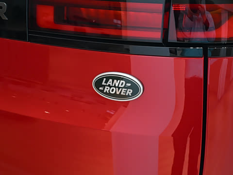 2025�� 400PS Dynamic SE