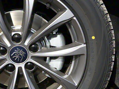 2025�� EV 470KM������