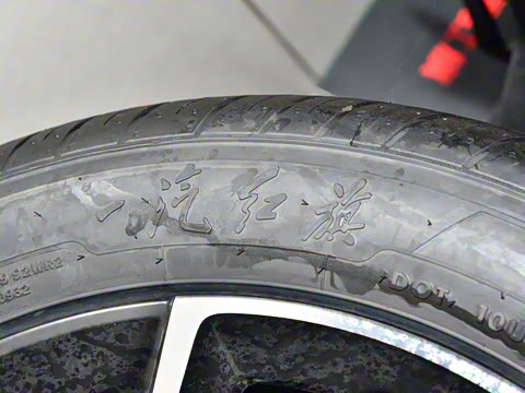 2025�� 2.0T ������