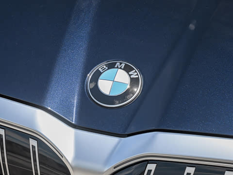 2026�� 525i M�˶���װ
