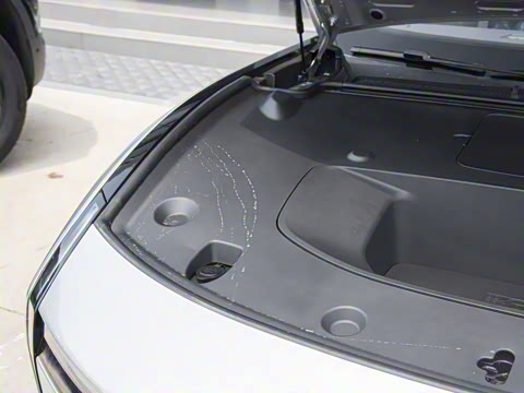 2025�� 702 ������ Ultra