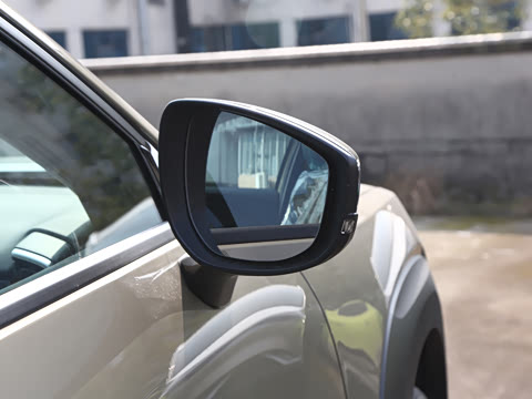 2026�� 2.5L ���а�