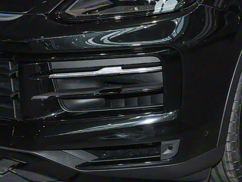 2026�� Cayenne Coup�� 3.0T