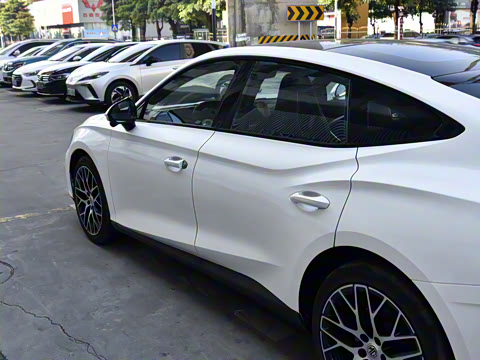 2026�� 1.5T 300 DCT���Ű�