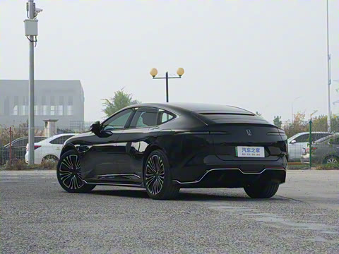 2026�� Ultra ���������