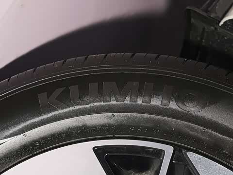 2025�� ����SMART�� 64.2kWh