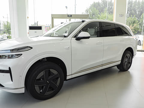 2025�� Max ������