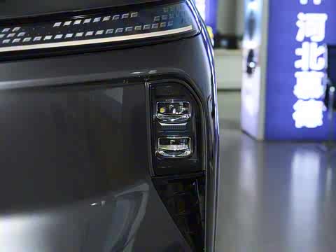 2025�� 185KM�����