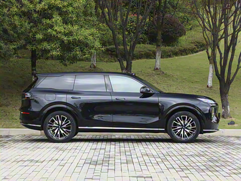 2025�� 215�����콢PLUS