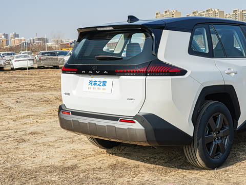 2026�� 2.0L ����������