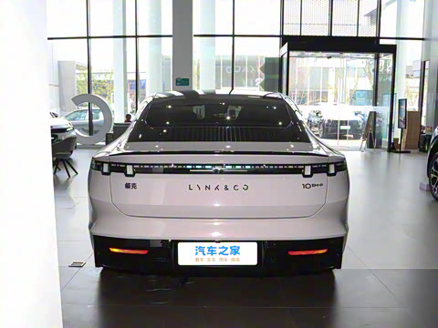 2025�� 240����Ultra