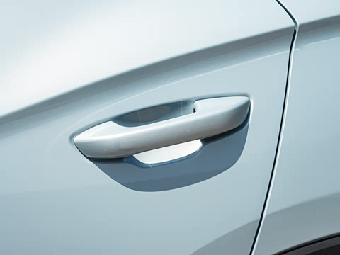2026�� �ɳ۰� DM-i 220KM������