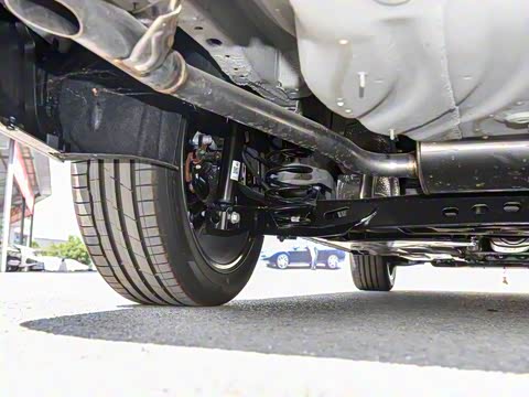 2025�� �Ŀ� 300TSI DSG���а�